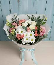 Букет цветов из:  Розы, Лизиантусы и Хризантемы в Андреаполе