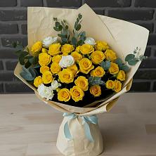 Букет цветов из:  Розы в Андреаполе