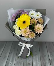 Букет цветов из:  Розы, Герберы и Хризантемы в Андреаполе