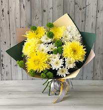 Букет цветов из:  Хризантемы в Андреаполе