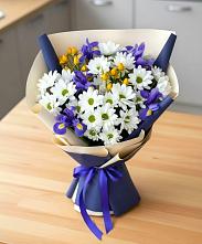 Букет цветов из:  Розы, Ирисы и Хризантемы #REPLACE_PRED# Андреаполе