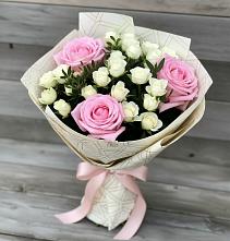 Букет цветов из:  Розы в Андреаполе