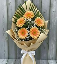 Букет цветов из:  Герберы в Андреаполе