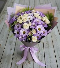 Букет цветов из:  Хризантемы и Розы в Андреаполе